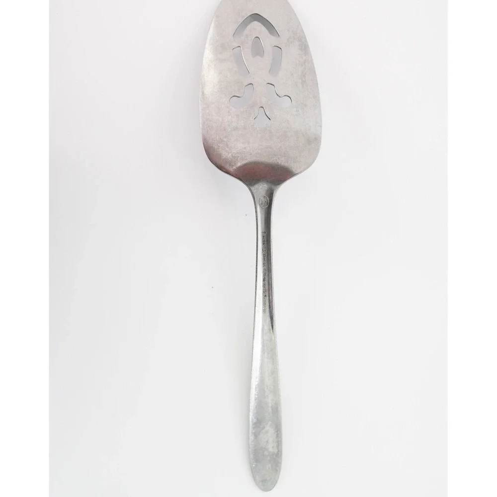 Oneida Ltd Simeon L & George H Rogers‎ stainless Sunrise Cake Pie Server OHS49